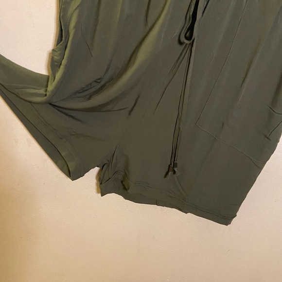 Kelly Renee Shorts Romper - Picture 9 of 12